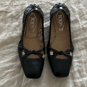 TODS Women's Black Degas Ballerina Ballet Flats